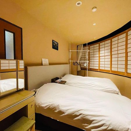 東瀛stays 6階 ゆったり庭付きワンフロア部屋 Осака Экстерьер фото