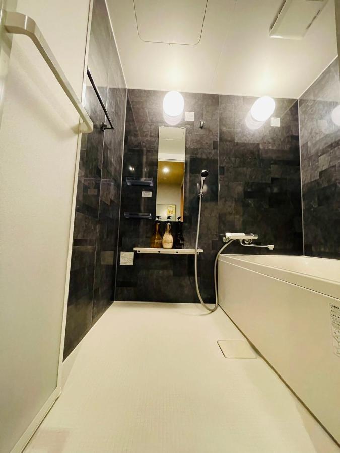 東瀛stays 6階 ゆったり庭付きワンフロア部屋 Осака Экстерьер фото