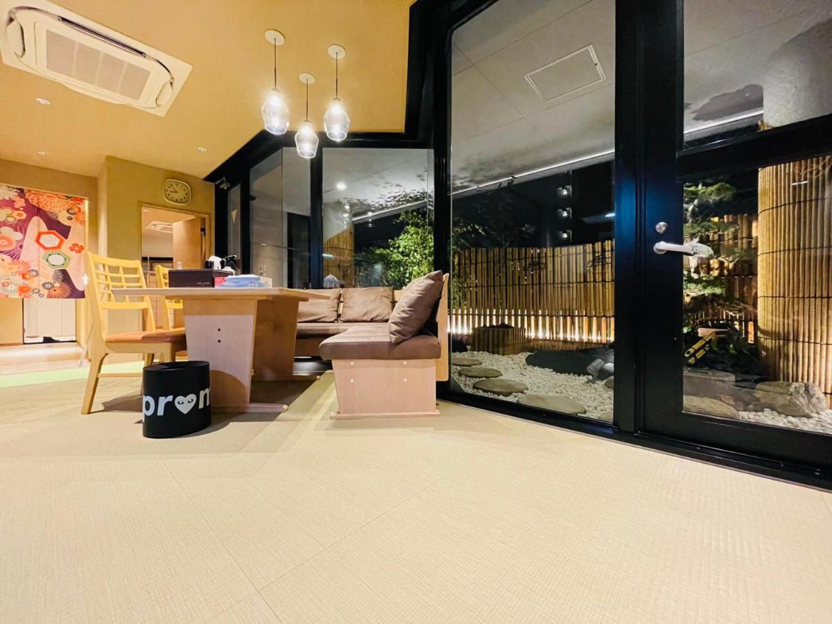 東瀛stays 6階 ゆったり庭付きワンフロア部屋 Осака Экстерьер фото