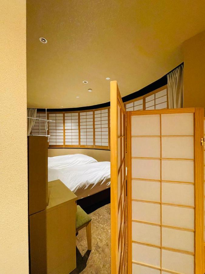東瀛stays 6階 ゆったり庭付きワンフロア部屋 Осака Экстерьер фото